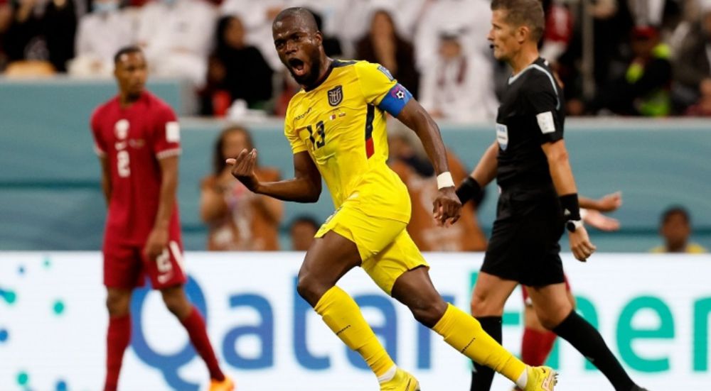Momen penggawa Ekuador merayakan gol ke gawang Qatar di Piala Dunia 2022, Minggu, 20 November 2022.