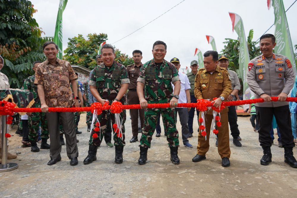 Jalan Alternatif Simpang Karmeo-Kilangan Selesai, Al Haris Minta Masyarakat Rawat Jalan

