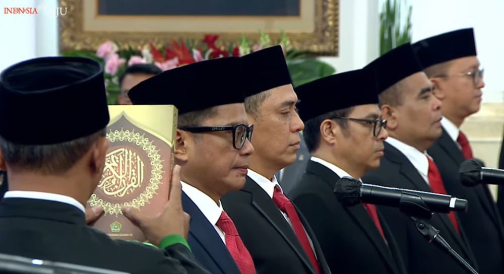 Wamenkominfo Nezar Patria saat dilantik menjadi Wamenkominfo oleh Presiden RI.