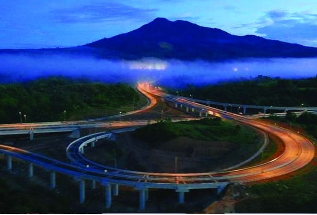 Jalan Tol Trans Sumatera (JTTS). 