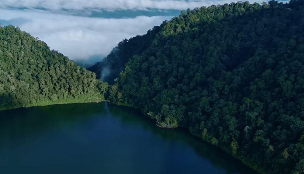 Pesona Danau Gunung Tujuh di Kabupaten Kerinci-Tangkap Layar Youtube Bodink Anventure.