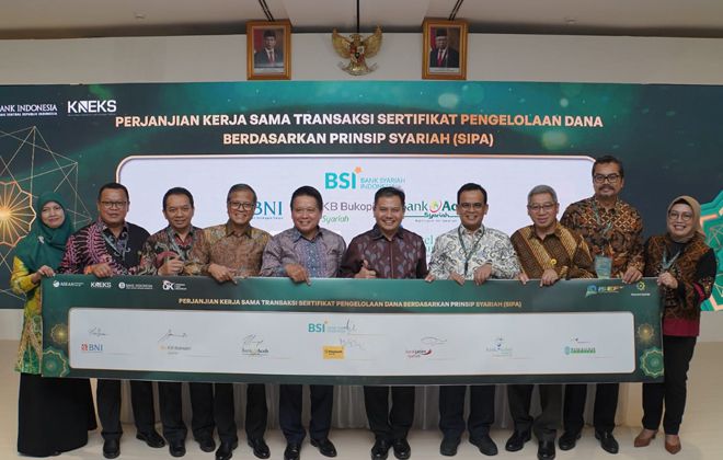 BSI dan sebanyak 15 pelaku industri keuangan mulai dari perusahaan asuransi syariah, unit usaha syariah bank konvensional, manager investasi syariah, dan Bank Pembangunan Daerah (BPD) bersinergi untuk meningkatkan inklusi perbankan dan keuangan syariah di Indonesia.