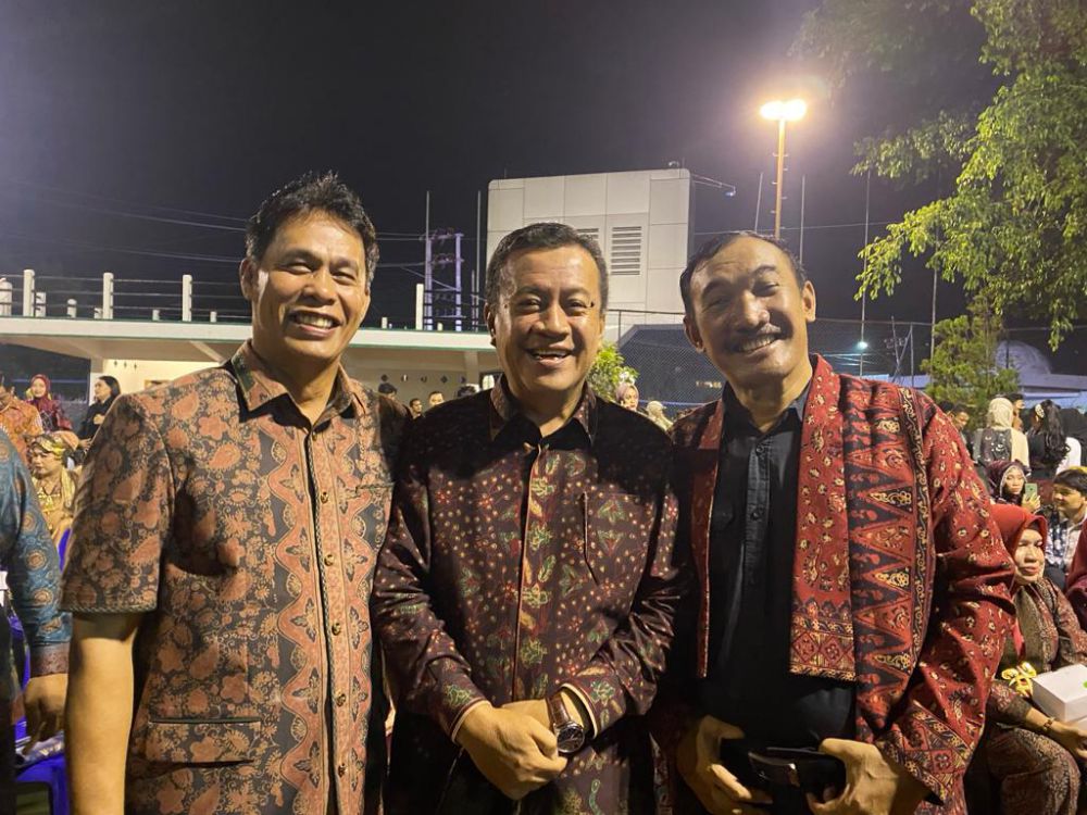 Calon Pj Bupati Kerinci Yang diusulkan Gubernur Jambi. Dari Kanan Asraf, Temawisman, dan Azrin. Tokoh Kerinci Nilai Asraf Paling Berpengalaman dan Ideal.