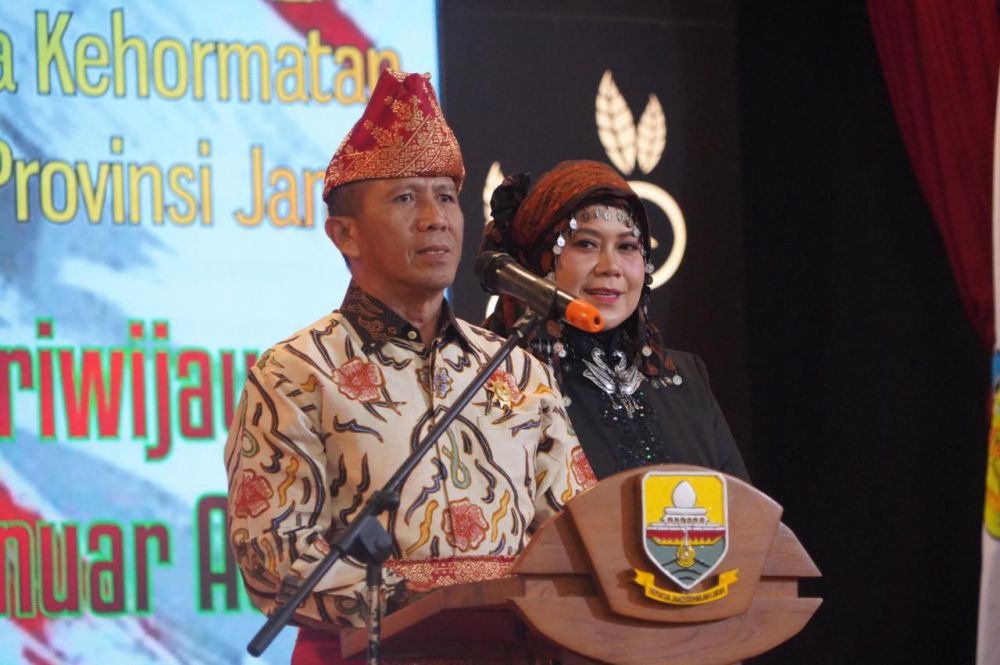 Pangdam II/Sriwijaya Menjadi Anggota Kehormatan Lembaga Adat Melayu Jambi