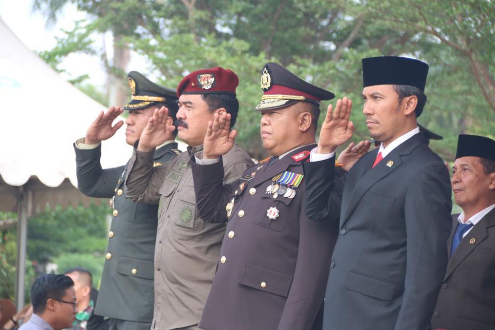 Wakapolda Hadiri Upacara Memperingati Hari Pahlawan di Kantor Gubernur Jambi
