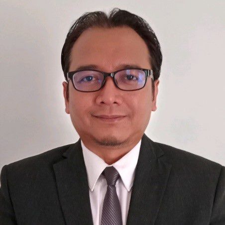 Kepala Kantor Bahasa Provinsi Jambi Adi Budiwiyanto.