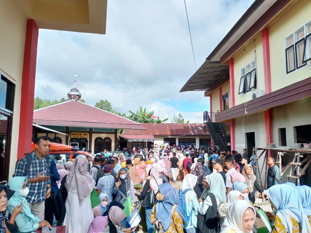 Ratusan Honorer Lulus PPPK Urus SKCK di Polres Kerinci 