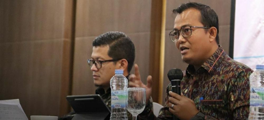 Komisioner KPU Provinsi Jambi, Fachrul Rozi menjadi narasumber acara workshop peliputan Pemilu legislatif dan Pilpres beberapa waktu lalu.