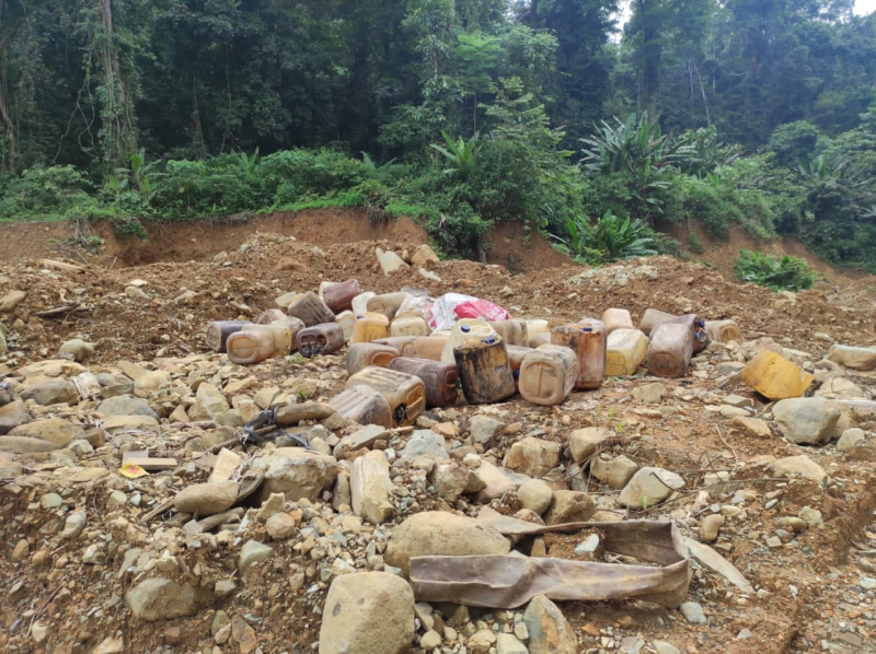 Kehancuran ekosistem akibat aktivitas PETI di wilayah Bathin III Ulu kabupaten Bungo


