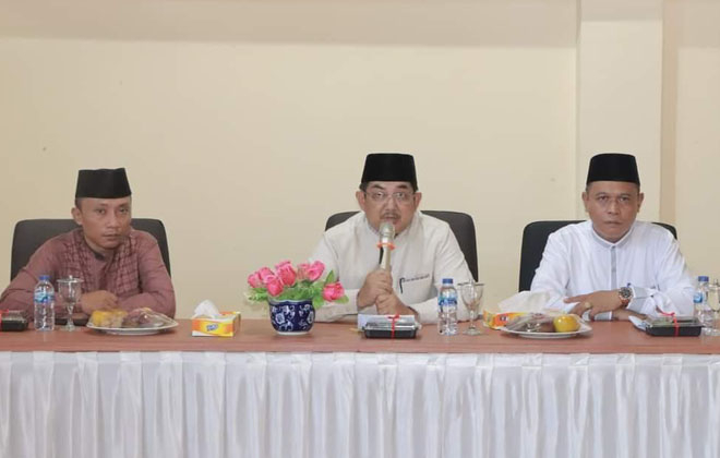 BupatiTanjabbar, Drs. H. Anwar Sadat, M. Ag., membuka kegiatan pembinaan tahap II Khafilah MTQ.