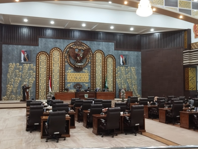 Rapat Paripurna, Dewan Tak Puas Jawab Pj Walikota Jambi