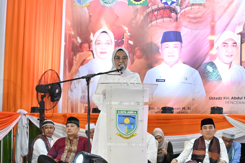 Pj Wali Kota Jambi Hadiri Tabligh Akbar Muharram 1446 Hijriah Kota Jambi