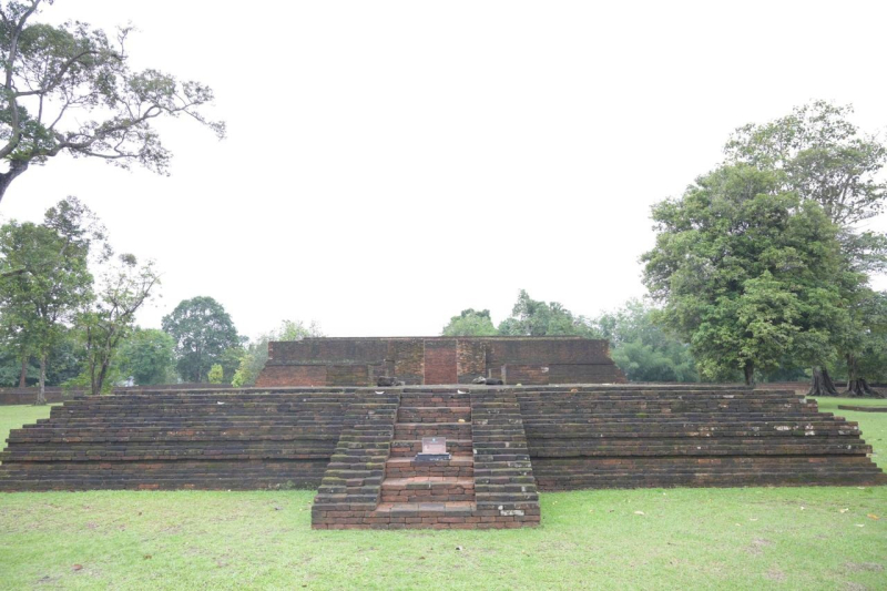 Kawasan Komplek Percandian Candi Muaro Jambi. Pada acara Munas ADPSI dan ASDEPSI 2024, Candi Muaro Jambi dipromosikan di hadapan dewan se Indonesia.