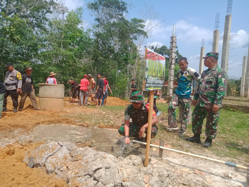 Cek Sasaran Fisik, Dansatgas 0415/Jambi Tinjau TMMD 121 di Titik Sasaran