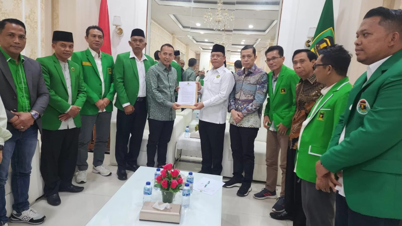 Bakal calon bupati Muaro Jambi, Asnawi Rivai menerima dukungan Partai Persatuan Pembangunan (PPP) untuk maju di Pilkada 2024.