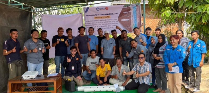 Tim Pengabdian Teknologi Biopori Jurusan Teknik Kebumiman, Fakultas Sains dan Teknologi Unja Gelar Kegiatan Pengabdian Kepada Masyarakat