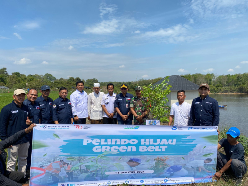 Pelindo Regional 2 Jambi Gelar Program Penanaman Pohon dalam Rangka HUT RI ke-79