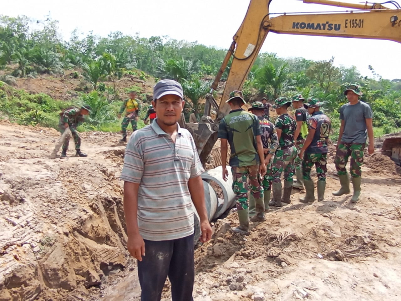 Pembukaan Jalan TMMD 121 Kodim Jambi Tingkatkan Perekonomian Warga 3 Desa