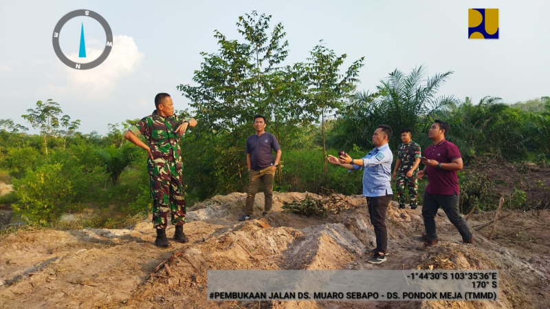 Dampingi Dinas PUPR, Satgas TMMD 121 Kodim Jambi Tinjau Sasaran Fisik TMMD 121 Kodim Jambi 