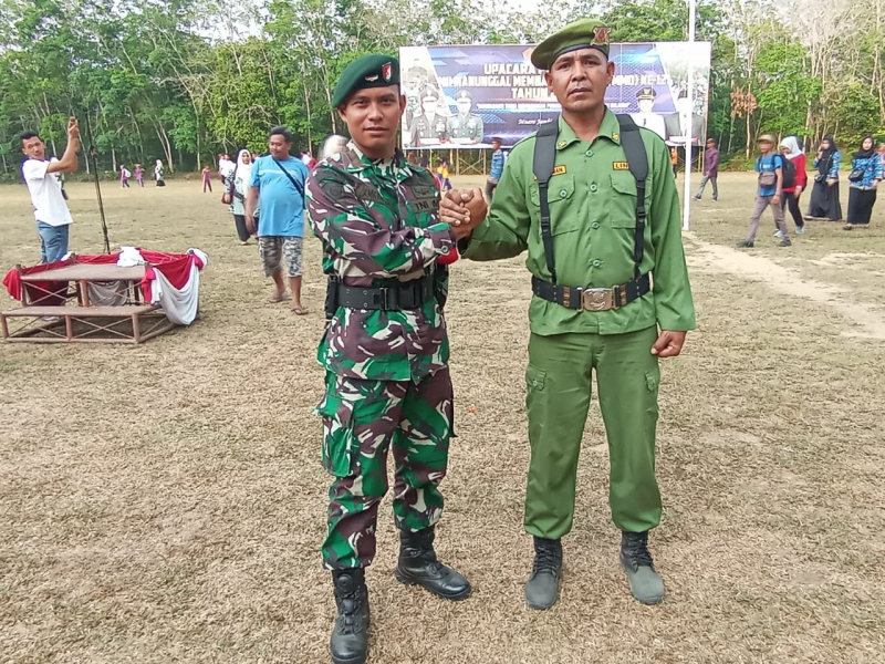 Rasa senang dan bangga memiliki pengalaman kerja bersama TNI, khususnya dalam melakukan penurunan bendera pusaka merah putih dalam rangka HUT RI ke 79, di Desa Suka Maju, Kecamatan Mestong, Sabtu (17/8/2024).