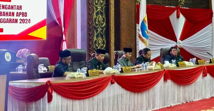 DPRD Provinsi Jambi Terima Nota Pengantar Ranperda Perubahan APBD 2024