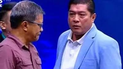 Ketua Umum Solidaritas Merah Putih (Solmet) Silfester Matutina dan akademisi Rocky Gerung