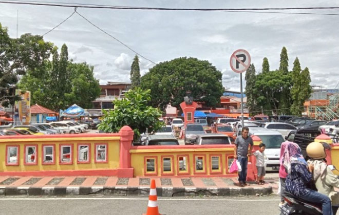 Satu diantara lahan parkir yang ada di Kota Sungai Penuh.