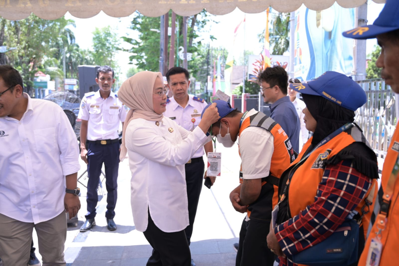 Pemkot Jambi Perluas Transaksi Digital : Dengan QRIS Bayar Parkir Makin Mudah dan Aman