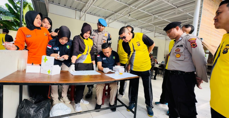 Komitmen Bersih dari Narkoba, Puluhan Personil Polresta Jambi Dilakukan Cek Urine Mendadak