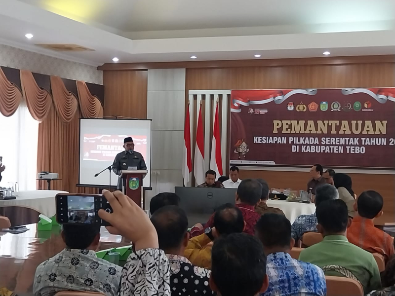 Pemantauan Perdana Kesiapan Pilkada di Tebo, Pjs Gubernur Sudirman Harapkan Ada Deklarasi Menang dan Kalah Paslon