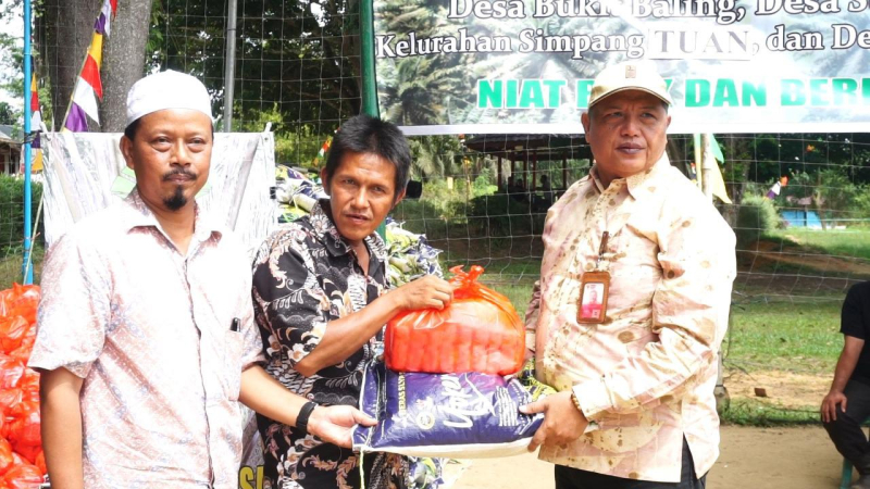 PT BBIP Berikan CSR 350 Paket untuk 4 Desa 