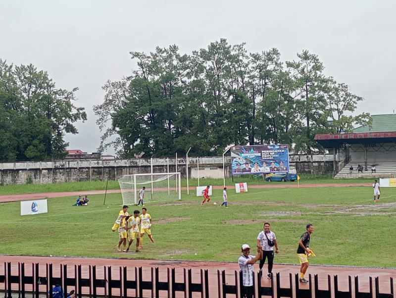 Muaro Jambi 1-2 Bungo: Perebutan Juara 3 Berlangsung Ketat di Lapangan Becek