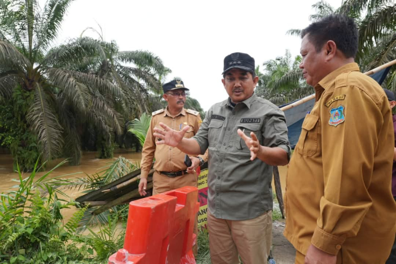 383 Kepala Keluarga Terdampak Banjir Merlung