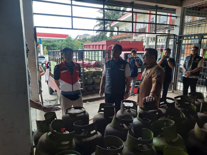 Pastikan Distribusi Elpiji 3 Kg Lancar, Polda Jambi Inspeksi ke Sejumlah Pangkalan