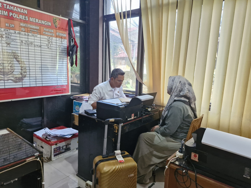 Kabur Usai Tilep Dana Umrah, Wanita Muda Akhirnya Tertangkap di kost