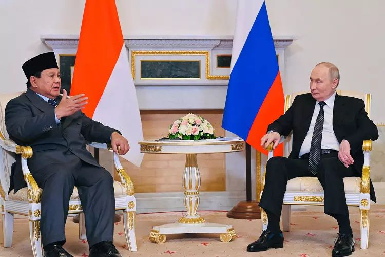 Presiden Rusia, Vladimir Putin bertemu Presiden Indonesia, Prabowo Subianto