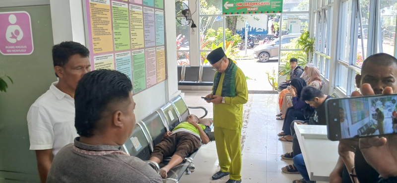 Tukang Ojek Meninggal Mendadak di Kantor Dukcapil Kota Jambi
