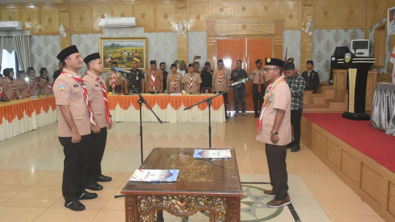 Hurmin Gerry Dilantik Sebagai KaMabicab dan Waka Mabicab Pramuka Sarolangun