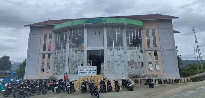 Tingginya Permintaan, Dukcapil Kerinci Kekurangan Alat Cetak e-KTP