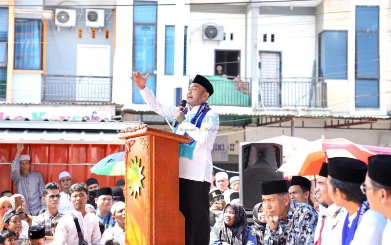 Tabligh Akbar Bersama UAS di Muara Bungo, Bupati Dedy Putra: Momentum Tingkatkan Keimanan