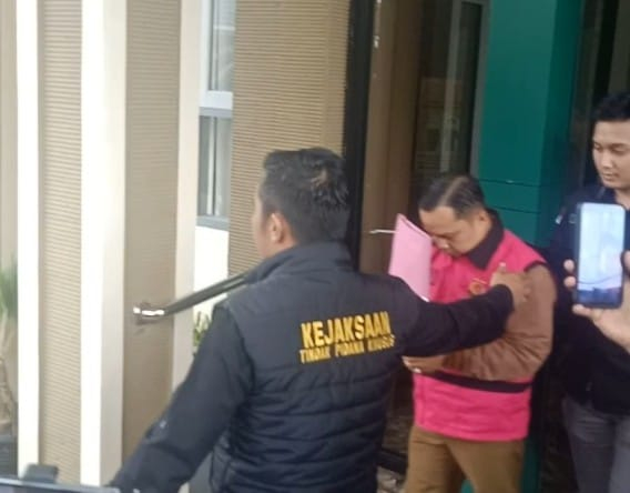 Satu Lagi Tersangka Dugaan Korupsi PJU Kerinci Ditahan, Total Sudah 10 Orang