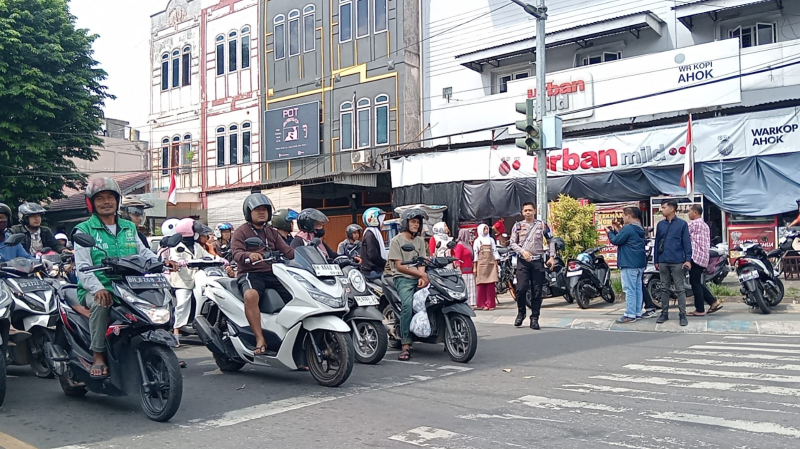Peringatan Detik-detik Proklamasi Kemerdekaan RI ke 80, Aktivitas Berkendara Dihentikan 3 Menit