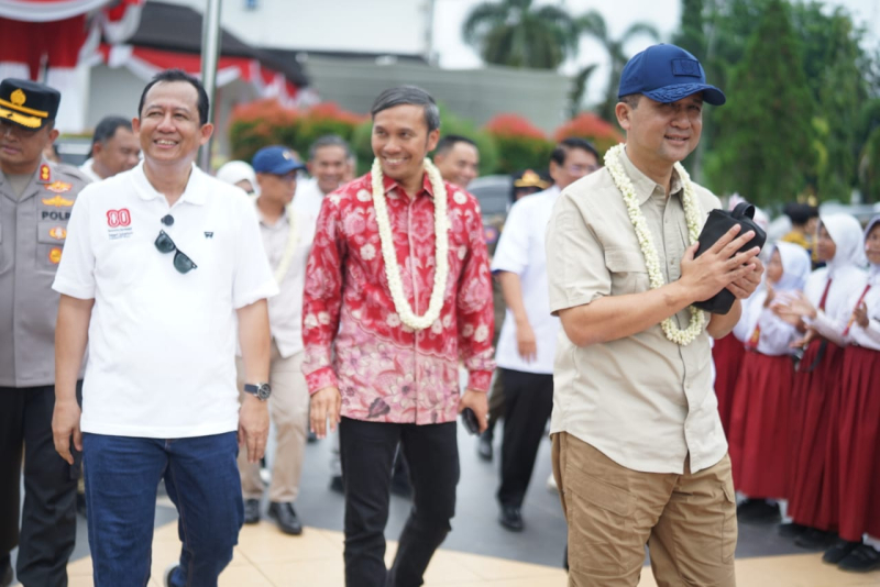 Edi Purwanto Boyong Mentrans Bertemu Warga Bahas Permasalahan Transmigrasi