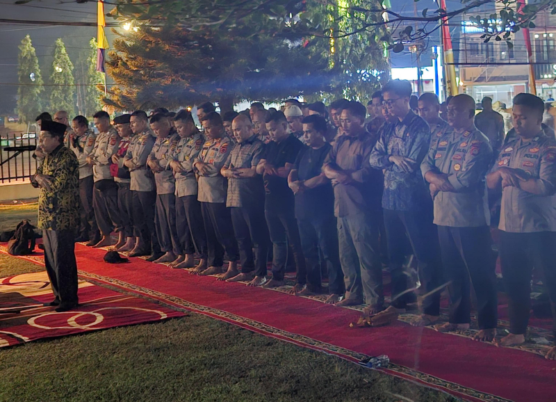 Sambut Aksi Damai Mahasiswa, Bupati Dedy Putra Bersama Forkopimda Doa Bersama di Halaman Mapolres Bungo