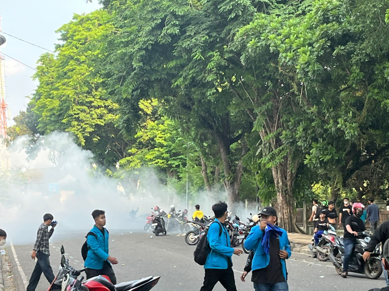 Ada yang Sepi, Ada yang Laris: Nasib Pedagang Saat Demo di Jambi