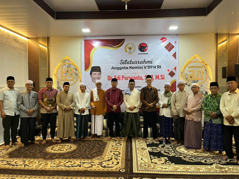 Reses di Seberang, Edi Purwanto Ajak Mitra Kerja Komisi V DPR RI Bertemu Masyarakat