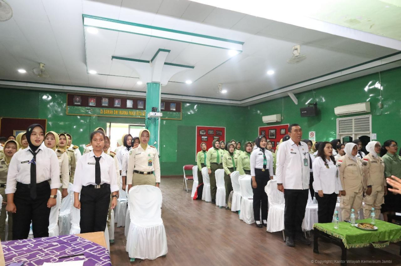 Tingkatkan Kesadaran Hukum, Kanwil Kemenkum Jambi Sosialisasikan Layanan Perseroan Perorangan dan Apostille di STIKES GAPU