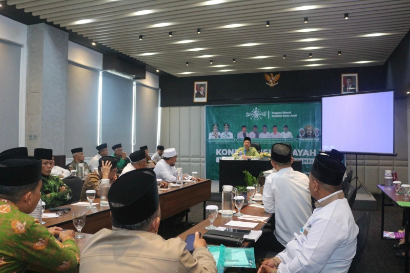 Konferwil PWNU Jambi, K.H.Muhammad Ishaq HT dan H.M.Iskandar Nasution,M.Si Pimpin PWNU Jambi Masa Khidmat 2025-2030