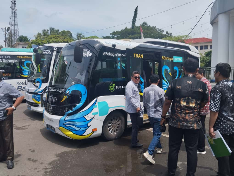 Kios Kosong, Terminal Sepi, Anggaran Bus Listrik Disorot: Banggar DPRD Kota Jambi Usul Alihkan ke Subsidi Angkot