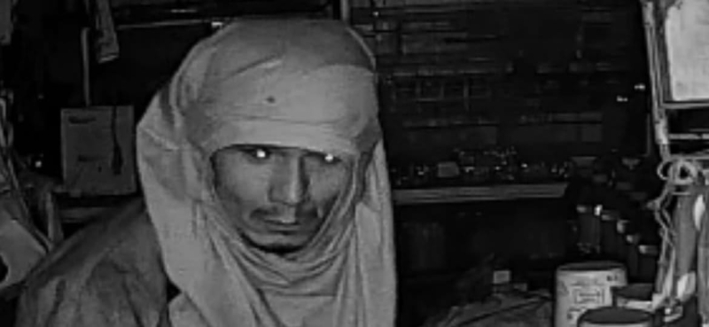 Aksi Pembobolan Toko Gasak Rokok Terekam CCTV, Pelaku Diciduk Polisi Disimpang Rimbo